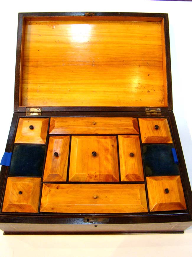 A stunning and patriotic 19th century sailor-made ladies writing or sewing box circa 1850 — image 3